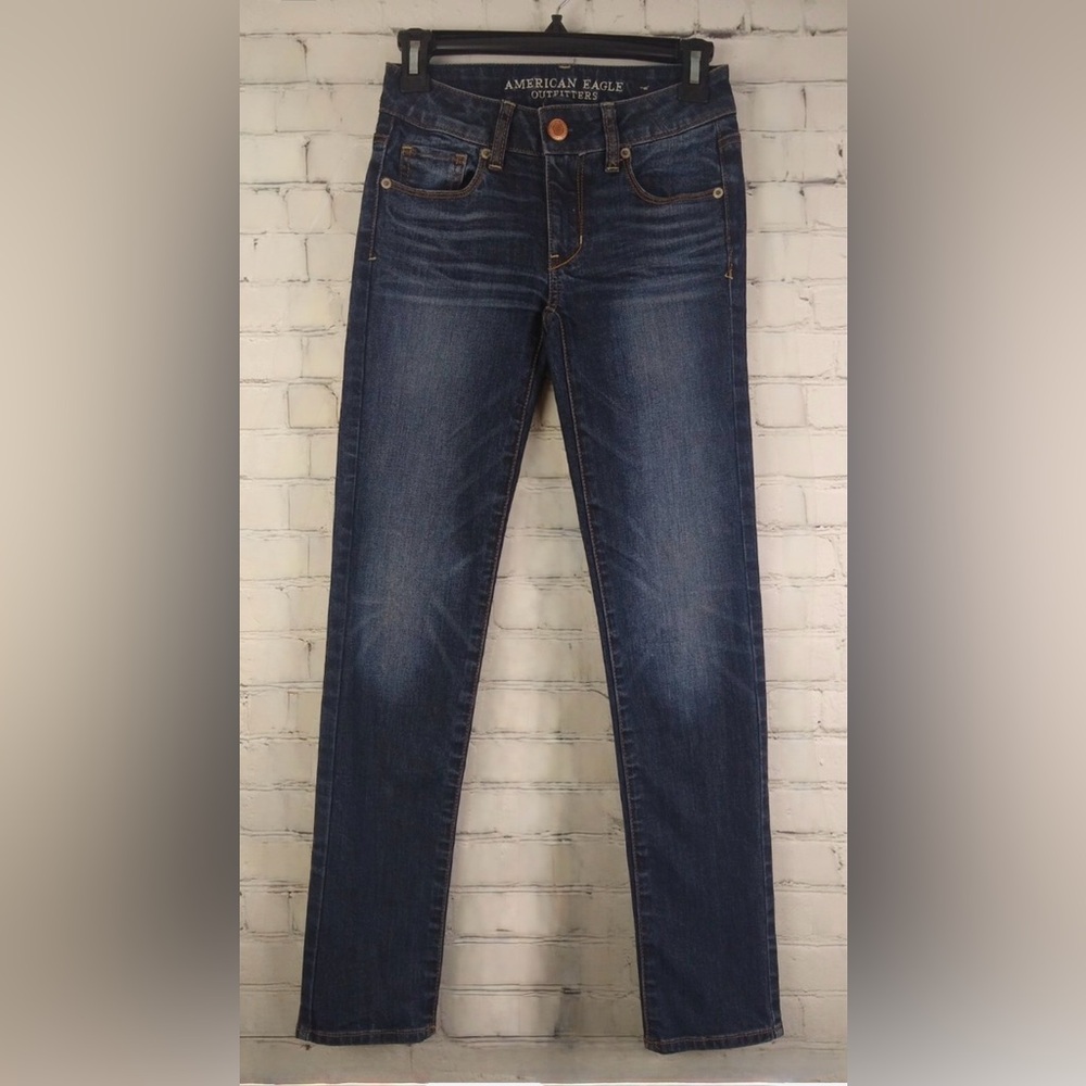 American Eagle Outfitters Women’s Dark Blue Stretch Skinny Jeans